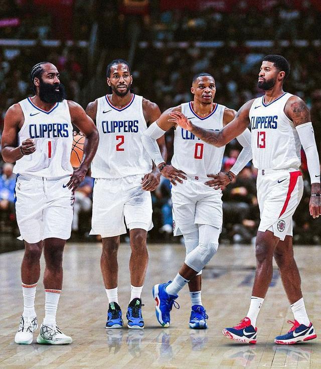 如何打出更有效的团队传切？（提升团队传切效率的关键策略）