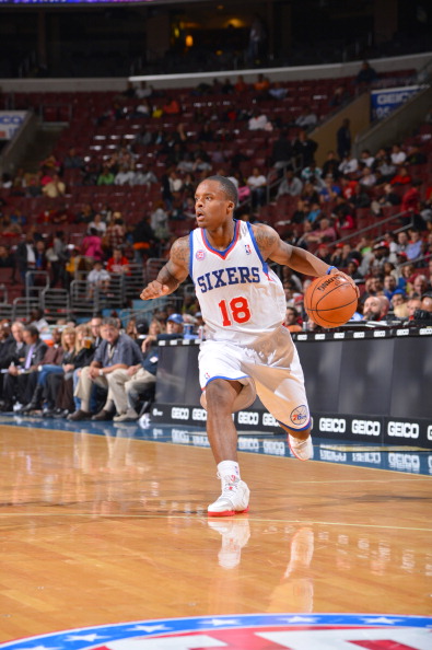 B席48次英超助攻超越阿圭罗，曼城队史仅次于丁丁和D席（B席英超助攻达48次，已超阿圭罗，曼城队史仅逊丁丁与D席）