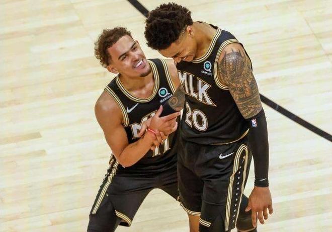 双拳难敌四手！库里末节独得14分&全场轰下39+5+5难救主（孤掌难鸣！库里末节狂砍14分，全场39+5+5仍难挽败局）