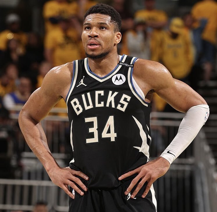 官方：梅西当选迈阿密国际年度MVP，阿尔巴当选最佳防守球员（官宣：梅西获评迈阿密国际年度MVP，阿尔巴当选最佳后卫）