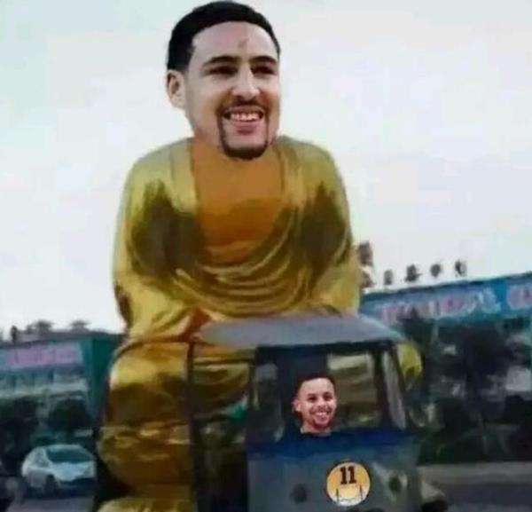 老佛爷祝贺克罗斯获德国骑士十字勋章：曾拥有过你是一种荣幸（弗洛伦蒂诺祝贺克罗斯荣获德国骑士十字勋章：曾拥有你是我们的荣幸）